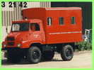 CAMION INCENDIE DE ST-PAUL-EN-JAREZ (42) - POSTE DE COMMANDEMENT MOBILE MARMON - - Trucks, Vans &  Lorries
