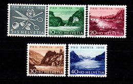 SUIZA 1956 - PRO PATRIA - YVERT 576-580 - MICHEL 627-631 - Nuevos