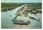 LA TREMBLADE   -   ** VUE AERIENNE DU CHENAL DEBOUCHANT SUR LA SEUDRE **    -    Editeur :COMBIER  N° 3.95.82.0110 - La Tremblade