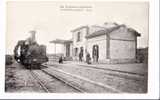 CPA---54---DOMEVRE-EN-HAY E  ----GARE-----RAILS----TRA IN---GROS  PLAN- - Domevre En Haye