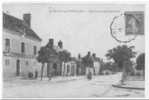 18 )) MEHUN SUR YEVRE, Place Du 14 Juillet, Coté Nord, Hotel De L'Espérance à Gauche - Mehun-sur-Yèvre