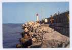 11 - La Jetée Avec Pécheurs Et Le Phare De Port La Nouvelle - Port La Nouvelle