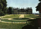 Carte Postale 78. Thoiry  Le Chateau    Trés Beau Plan - Thoiry