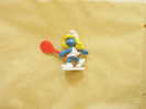 SCHTROUMPFETTE AVEC RAQUETTE SCHLEICH PEYO 1981 MADE IN PORTUGAL - Smurfs