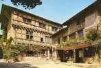 Pérouges - Maison Historique Du XIIIè Siècle Et Vieux Cadran Solaire - Pérouges