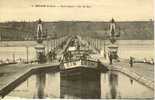 5 - Briare ( Loiret) Pont Du Canal - Vue De Face - Briare