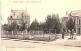 LASSIGNY   PLACE DE L4HOTEL DE VILLE 1907 - Lassigny