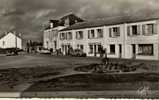 CPSMPF (  85) BRETIGNOLLES SUR MER Le Rond Point Et L Hotel De La Plage - Bretignolles Sur Mer