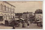 MONT DE MARSAN LA PLACE DE L'HOTEL DE VILLE LE MARCHE - Mont De Marsan