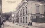 Chaumont En Vexin - Rue De La Republique - Chaumont En Vexin