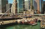 BATEAU A NEW YORK 'S South Street Seaportwith The Financial Center In The Back Ground Cpm - Visvangst