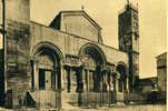 St Gilles, Facade De L´Eglise, Abbatiale - Saint-Gilles