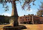 La Place Malherbes Et Sa Fontaine - Saint-Maximin-la-Sainte-Baume