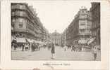 75 - Paris 02 - Avenue De L'Opéra - (très Animée - Non Circulée) - [calèche - Voiture à Bras - Policier] - Arrondissement: 02