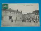 86) Lencloitre - La Place  ( Pharmacie PACAUD  Et Café Du COMMERCE )  - Année 1914 -  EDIT  Dando - Lencloitre