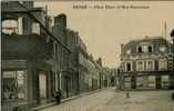 ERNEE - Place Thiers Et Rue Gasselinais - Ernee