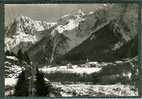 HAUTES SAVOIE - Les Houches - Le Village Et La Chaîne Des Aiguilles - Les Houches