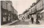 C.P.A    (   MOULIN-ENGILBERT  "  Rue De James " Prise De Vue  Animée  ) - Moulin Engilbert