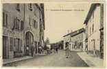 Carte Postale Ancienne Lamure D'Azergues - Grande Rue - Magasin, Bar, Tabac - Lamure Sur Azergues