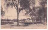 VENDEE.FONTENAY LE COMTE.UN COIN DU CHAMP DE FOIRE ...état Plié Au Centre - Fontenay Le Comte