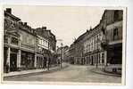 Cpsm  LONGWY Rue De Metz Messagerie HACHETTE  Au Bon Diable Cordonnerie FIXE TRAVAIL Ed Penard N°5 - Longwy