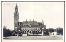 AKNL The Netherlands Postcards Den Haag Peace Palace - Canal Prinsessegracht - Restauration Of The Municipal Museum - Verzamelingen & Kavels