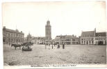 C.P.A    (   GRAVELINES  "  Place De La Mairie Et Beffroi " Carte Animée - Avec Attelage ) - Gravelines