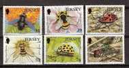 THEME: ABEILLES- COLEOPTERES-  SUPERBE SERIE DE JERSEY - - Abeilles