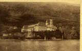 Abbaye D'Hautecombe. Le Monastère, Vue Prise Du Lac - Le Bourget Du Lac