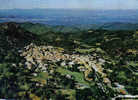 Carte Postale 83.  La Garde-Freinet  Vue D´avion  Trés Beau Plan - La Garde Freinet