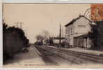 NEUVY PAILLOUX LA GARE ARRIVEE D'UN TRAIN - Otros & Sin Clasificación