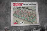 ASTERIX ELF ET COURT TOUJOURS - Asterix