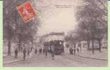 CHARENTE.JARNAC.PLACE DU CHATEAU  .... BEAU PLAN DE TRAMWAY ANNIMEE - Jarnac