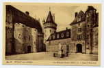 P4 - SULLY-sur-LOIRE - Le Château Féodal - Cour D'Honneur - Sully Sur Loire