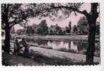 Cpsm DIEKIRCH Au Bord De La Sure -promeneur Sur Banc - Nels Schack - Diekirch