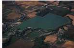 CPM     82   BEAUMONT DE LOMAGNE         VUE AERIENNE   CAMPING LAC HIPPODROME    1994 - Beaumont De Lomagne