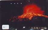 Delcampe - Volcan Volcano Vulkan Sur Telecarte (111) - Vulkane