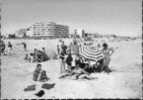 66. CANET PLAGE. LA PLAGE RADIEUSE.ANIMATION.   Carte Couleur. - Canet Plage