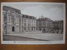 CPA Longwy Bas Briey Meurthe Et Moselle 54 Lorraine Hôtel De Ville Chambre Métallurgie - Longwy