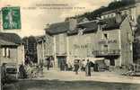 48 - LOZERE - VILLEFORT - PLACE Du PORTALET - CAFE HOTEL BALME - PHARMACIE - FOIRE - MARCHAND AMBULANT - Villefort