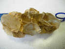 FLUORINE INCOLORE SUR QUARTZ 8 X 3 CM LE BURC  TARN - Mineralen