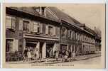 Cpa BISCHWILLER Rue Marechal Foch - Grupe D´enfants écolier Devant La LIBRAIRIE -albert Beker Ed - Bischwiller