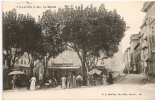 C . P . A   (   VALLAURIS "  Le Marché  "carte  Plan  Animé - Prise De  Vue Très Rare   ) - Vallauris