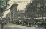 Paris 75. Le Boulevard Et La Porte Saint-Denis. Trams Et Bus: Louvre 673, Gare De Lyon 649. Vieilles Voitures. - Trasporto Pubblico Stradale