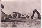 ORADOUR SUR GLANE . DETRUIT LE 10 JUIN 1944(CLASSE SITE HISTORIQUE) COUR DE LA FERME DE LAUZE  ...MODERNE - Oradour Sur Glane