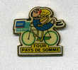 * Pin's  EDF, Sport  Cyclisme  TOUR  PAYS  DE  SOMME  Sponsor  E D F  Habitat  ( 80 ) - Ciclismo