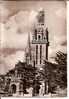 Cpsm, Pleyben (Finistère), Les Trois Clochers De L´Eglise Du XVIè. Siècle Et Le Calvaire - Pleyben