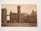 Edinburgh - Palace Courtyard -Castle   Cca 1920´s  F   D37690 - Midlothian/ Edinburgh