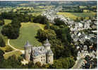 Carte Postale 35.  Combourg  Et Le Chateau Vue D´avion   Trés Beau Plan - Combourg