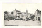 SAINT CLOUD (92) LA PLACE D'ARMES .  CAFES ROUYAT  ET DE LA GARE . VOITURES A CHEVAL - Saint Cloud